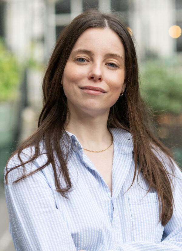 7918Sophie Day