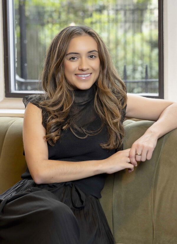 8983Simone Masterson